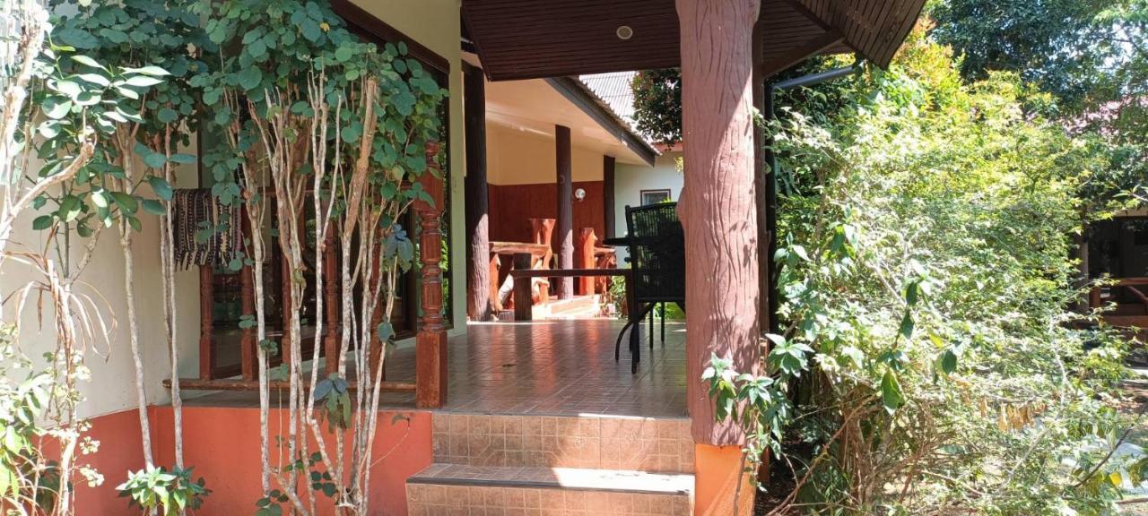 Baan Suan Villas Resort Ban Suan  Экстерьер фото
