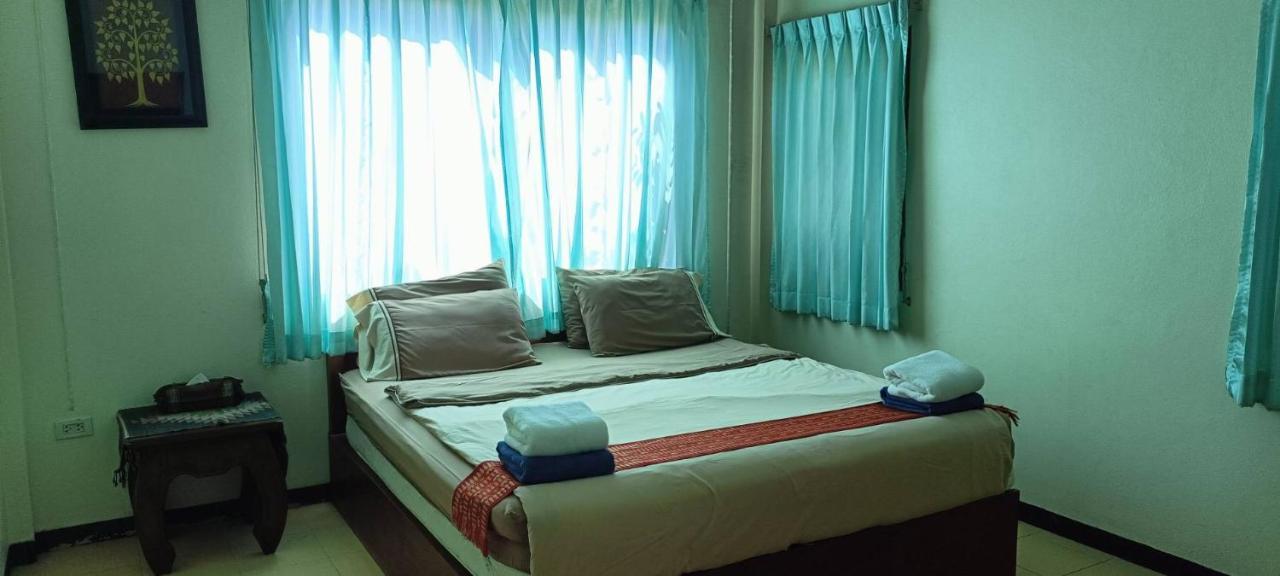 Baan Suan Villas Resort Ban Suan  Экстерьер фото